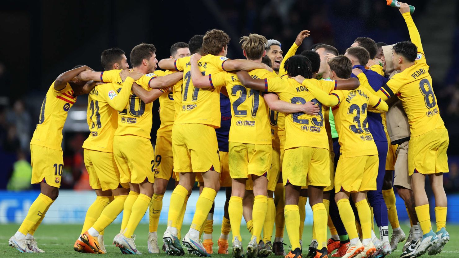 帮助球队取 帮助球队取